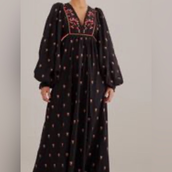 FARM Rio Romantic Black Floral Embroidered Dress S - Picture 2 of 16